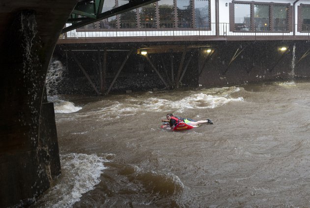 Heavy rainfall floods Helen, Lake Lanier parks 