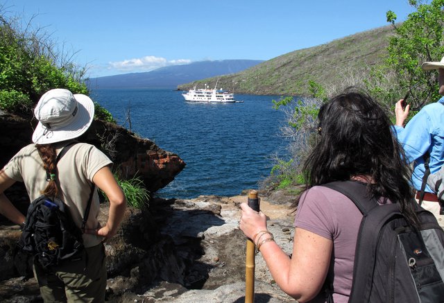 State-owned Travel Agency CTS Revealed to be Exploiting Tourists State-owned Travel Agency CTS Revealed to be Exploiting Tourists