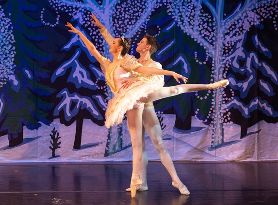 11292018 BALLET 002.JPG
